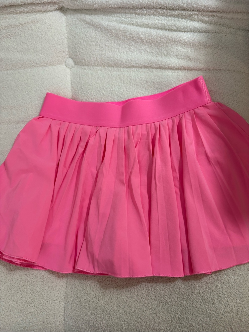 Aritzia TNA Tennis Pleated Mini Skirt Size M